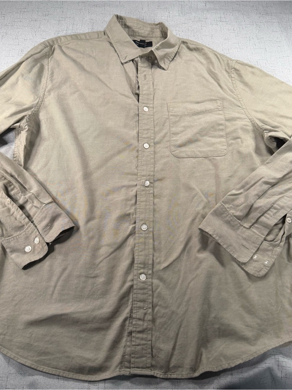 Banana Republic Men's Button-Down Shirt - Light Khaki